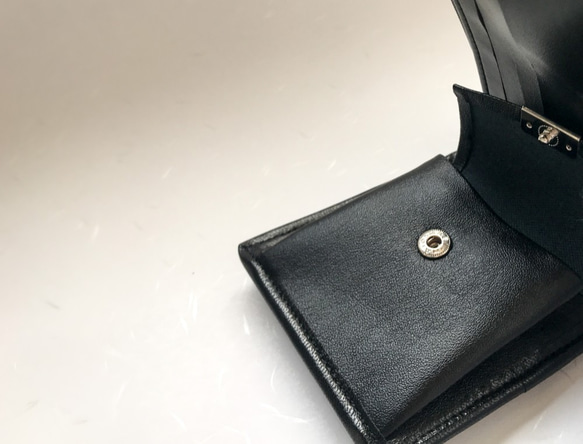 ：奄美大島紬の折財布： 5枚目の画像