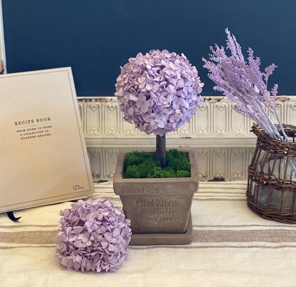 紫陽花のトピアリー〜 ソフトライラック プリザーブドフラワー  
