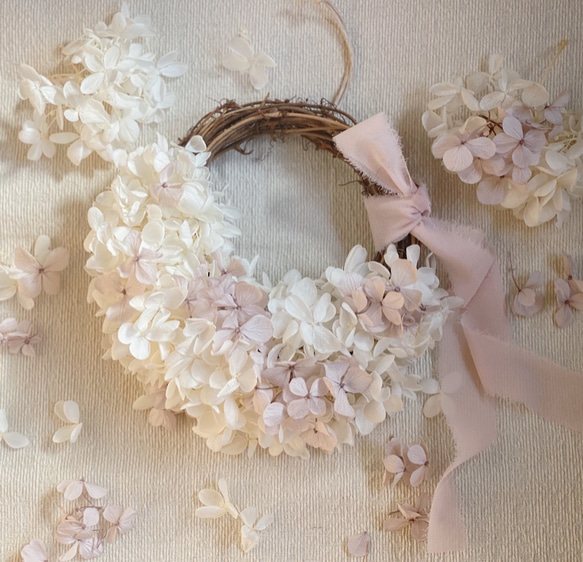 〜ホワイト＆スモーキーピンク紫陽花のふわふわハーフリース〜  プリザーブドフラワー 2枚目の画像
