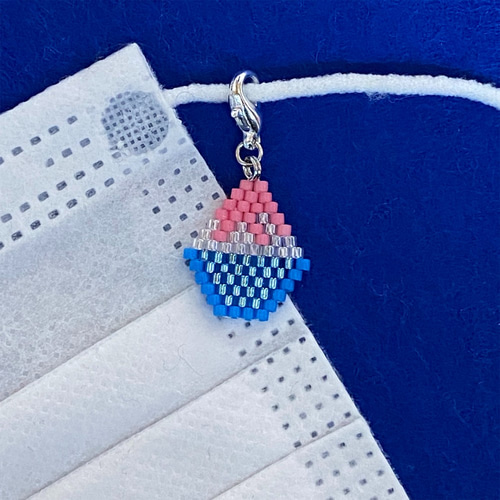 美味しい夏のマスクチャーム ビーズで作った小さな夏のアクセサリー