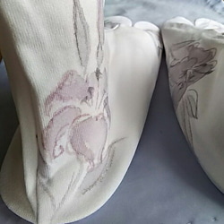 ストレッチの足袋(百合)手描き 3枚目の画像