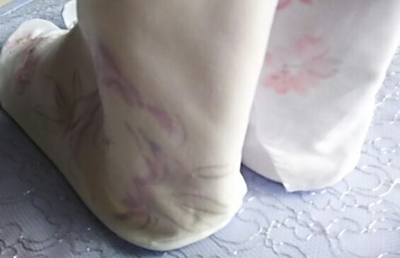 牡丹と桜の足袋(手描き) 3枚目の画像