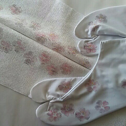 桜の足袋、半襟セット(手描き) 1枚目の画像