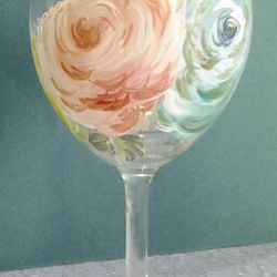 ワイングラス　《半額セール》手描きの薔薇 1枚目の画像