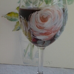 ワイングラス　《半額セール》手描きの薔薇 4枚目の画像