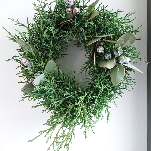 コニファーブルーアイスとユーカリテトラゴナの フレッシュリース