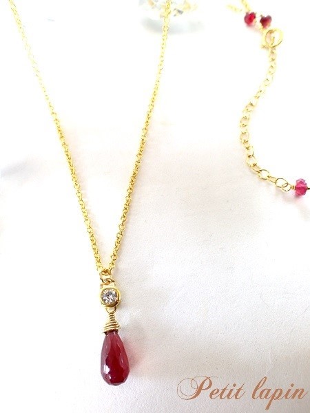宝石質大粒ルビーブリオレットAAA＆CZベゼルネックレス