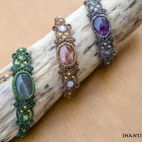 フローライトのマクラメ編み 天然石ブレスレット ブレスレット