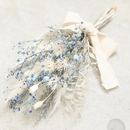 かすみ草ドライフラワースワッグ・ブーケ(青) スワッグ fukurosan 通販