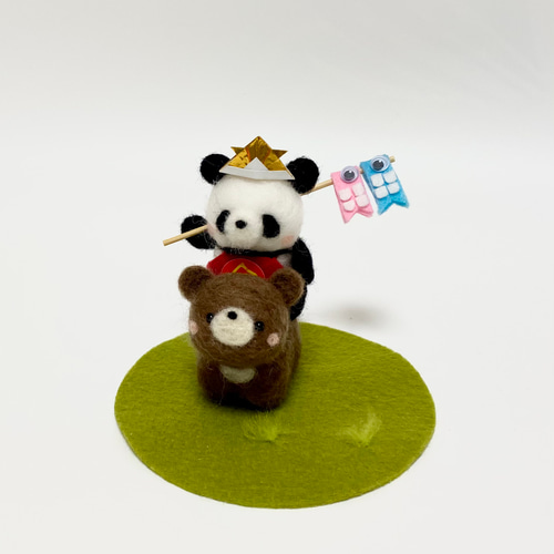 羊毛フェルト 須佐沙知子 | 春の新作「ひよこパン」を発売開始