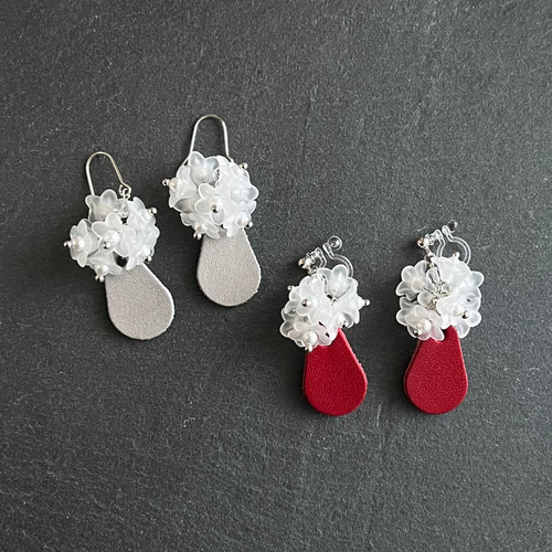 期間限定！特別価格】選べるイタリア産レザー×フラワーピアス  