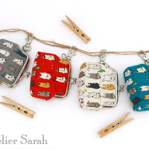 ぶら下げがま口（お洗濯ねこさん） 小銭入れ・コインケース Atelier  
