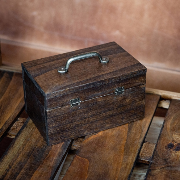 [受注制作] ソーイングボックス 木製 裁縫箱 アンティーク風 木箱 (ダークブラウン) 3枚目の画像