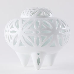 白磁七宝透かし彫り香炉 その他インテリア雑貨 市川冬山窯 通販