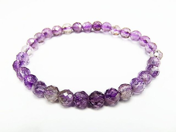 【浮気防止】訳あり　天然石　アメジスト　80%OFF 2月誕生石】3A高透明度アメジスト多面カット約6ミリブレス石街