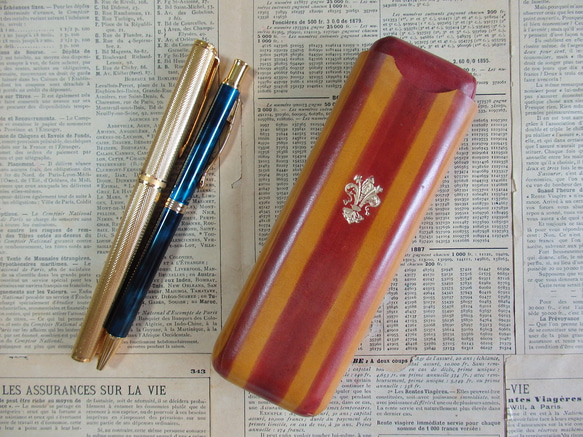 pen case/Honey Stripe 第1張的照片