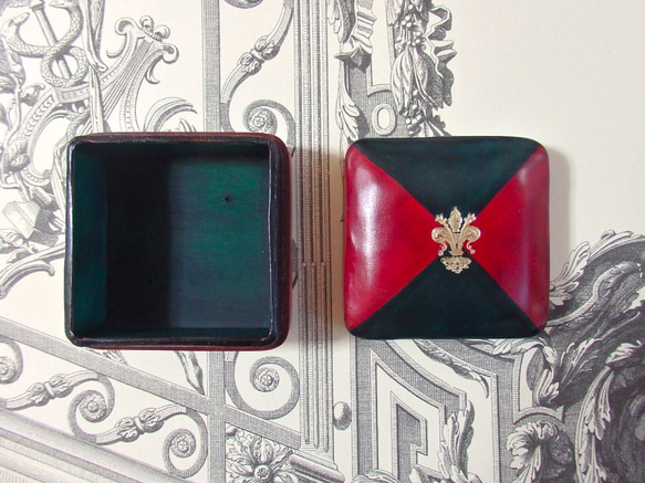 【受注製作】レザージュエリーボックス/mini square/Red×Green 2枚目の画像