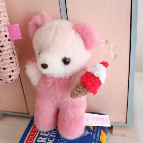 ファンシーアラモード・ ソフィーエショコラ ぬいぐるみ　ミニサイズ　くまちゃん 1点物コラボベア】ストロベリークリーム・ファンシーアラモード