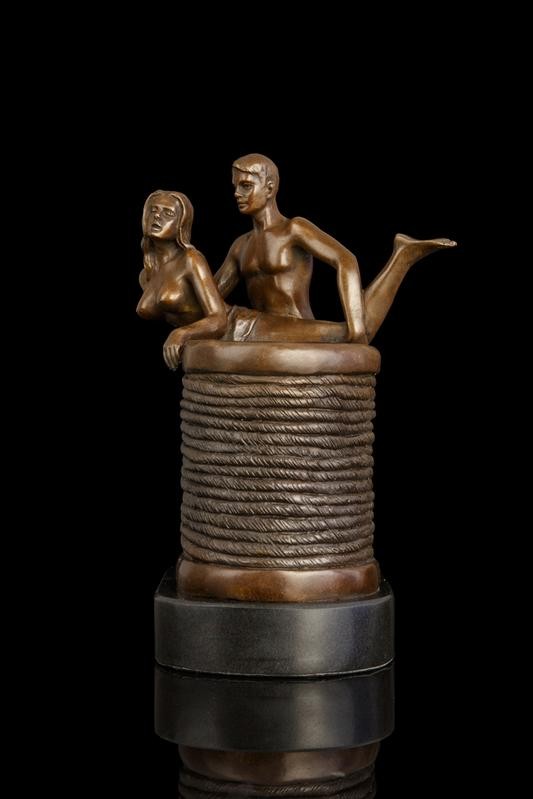 彫刻 像の置物像ガーデンフィギュア ブロンズK