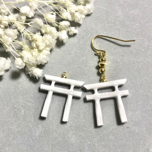 #975 再販 シルバー ホワイト チェーン ハンドメイド ピアス イヤリング 975 再販 ホワイト シルバー チェーン ハンドメイド ピアス