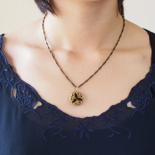 極美品CHANELシャネル　ヴィンテージボタンネックレス保存袋付 ヴィンテージシャネルボタンのネックレス ネックレス