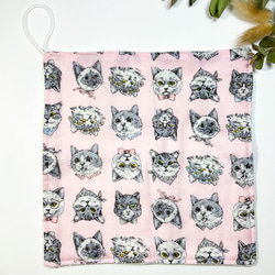 2枚セット♡ループ付きタオル　ふんわりガーゼ　猫柄（ピンク&ホワイト） 25㎝のみ 2枚目の画像