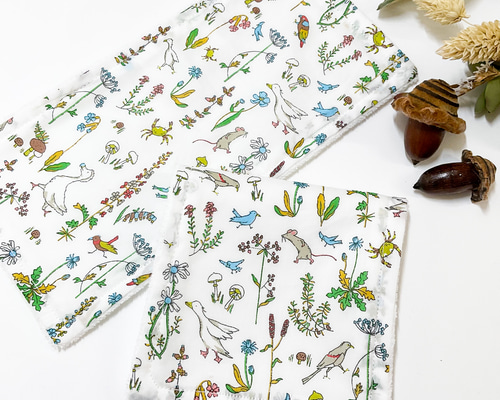 受注製作】ハーフハンカチ リバティ セオ（グリーン）限定カラー 雑貨