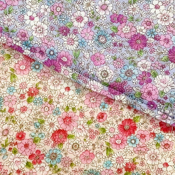 送料無料◆2枚セットループ付きタオル　ふんわりガーゼ　　花柄（ピンク＆ラベンダー）バレエシューズの刺繍付き 5枚目の画像