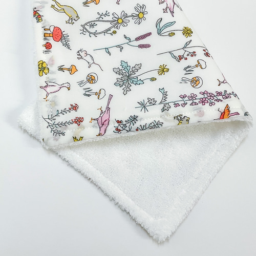 ハーフハンカチ リバティ セオ（ピンク） 雑貨・その他 EMi【プロフ