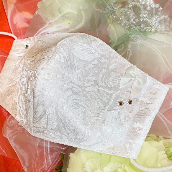 ♡ブライダルマスク♥スワロフスキー＆リボン付き　#ウェディングマスク・結婚式マスク・せんけん 2枚目の画像
