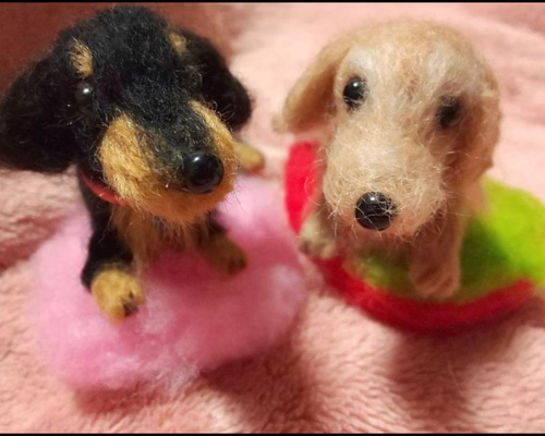 受注製作〕羊毛フェルト ミニチュアダックス 羊毛フェルト moemo 通販