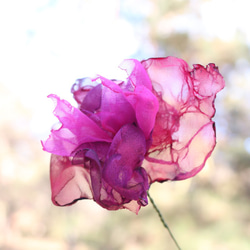 ローズピンク｜カラフルオーガンジーのアートフラワー【造花】 1枚目の画像