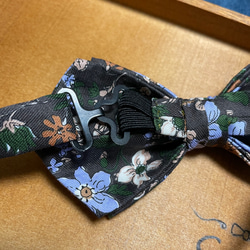 蝶ネクタイ　花柄　ブラウン　結婚式　二次会　パーティー　メンズ　タキシード 2枚目の画像