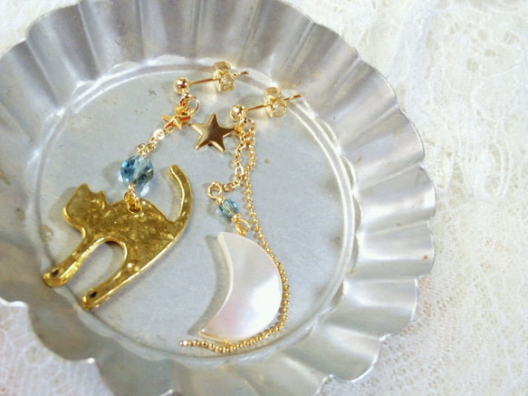 【sold out】月と星と猫のキャッチピアスG 4枚目の画像