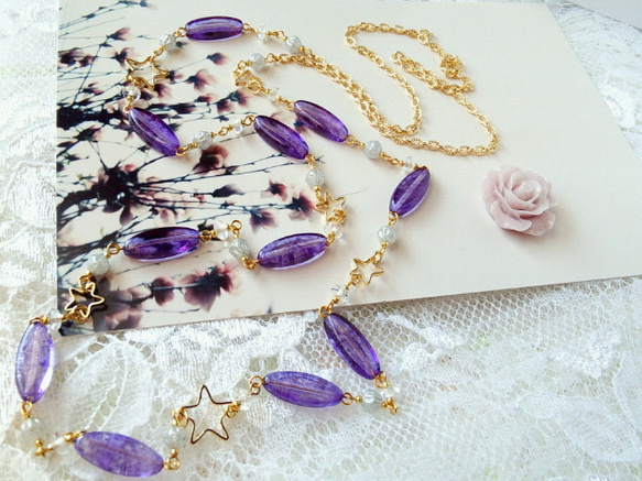 【再販】星と紫ベネチアンのロングネックレス 1枚目の画像