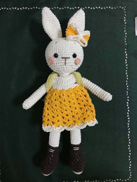 ♡うさぎちゃん♡編みぐるみ ちかく 人形 ハンドメイド ♡うさぎちゃん♡編みぐるみ ちかく 人形 ハンドメイド