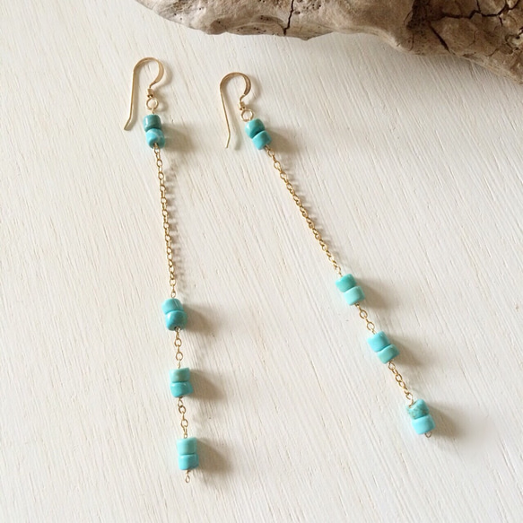 ♡SALE♡ Turquoise tube long earrings 1枚目の画像