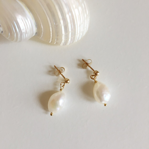 Freshwater pearl simple earrings 1枚目の画像