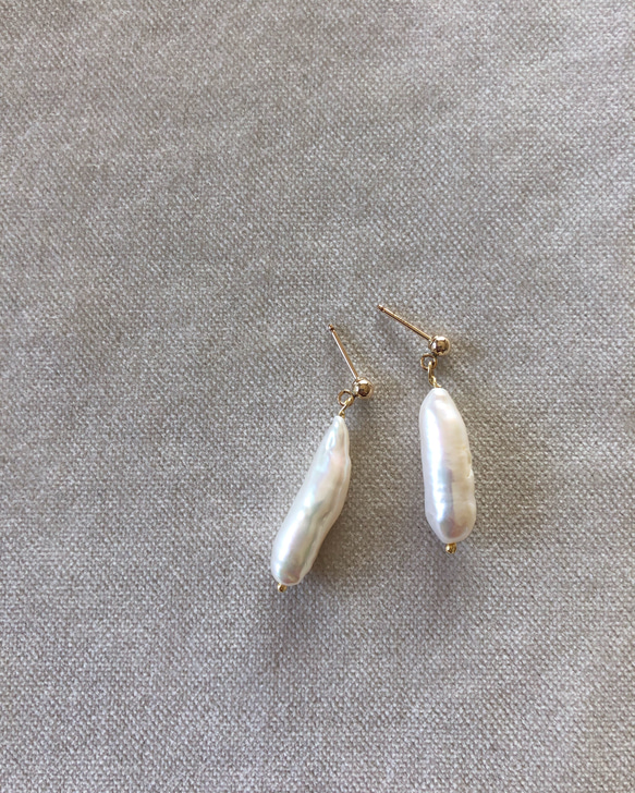 Long Fresh water pearl Earrings 淡水パールロングピアス 2枚目の画像