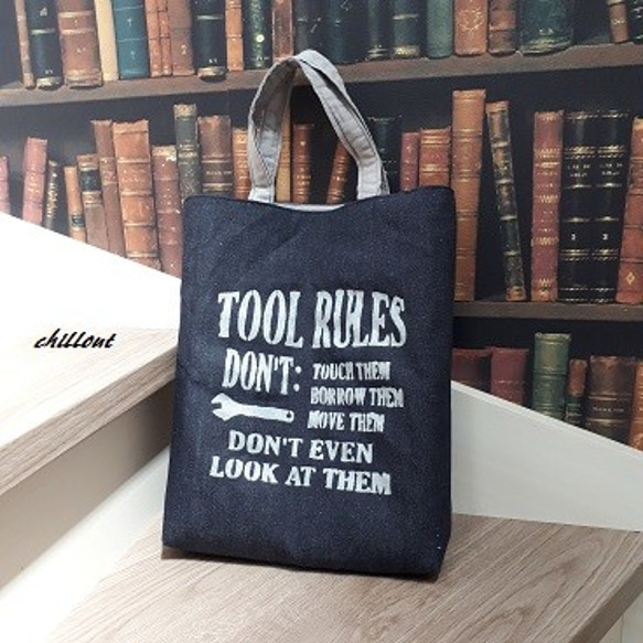 【再販】デニムトートバッグ：TOOL RULES【0148】【送料無料】 1枚目の画像