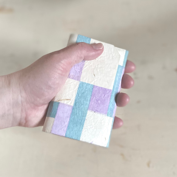 藍染め和紙のモザイク柄カードケース 10枚目の画像