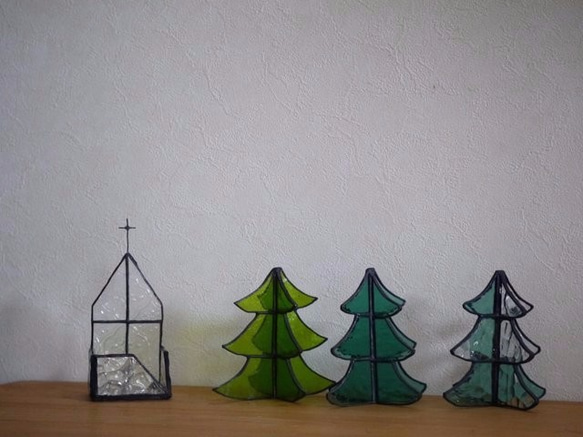 ステンドグラス　クリスマスツリー　ｈ（ミックスカラー） 5枚目の画像