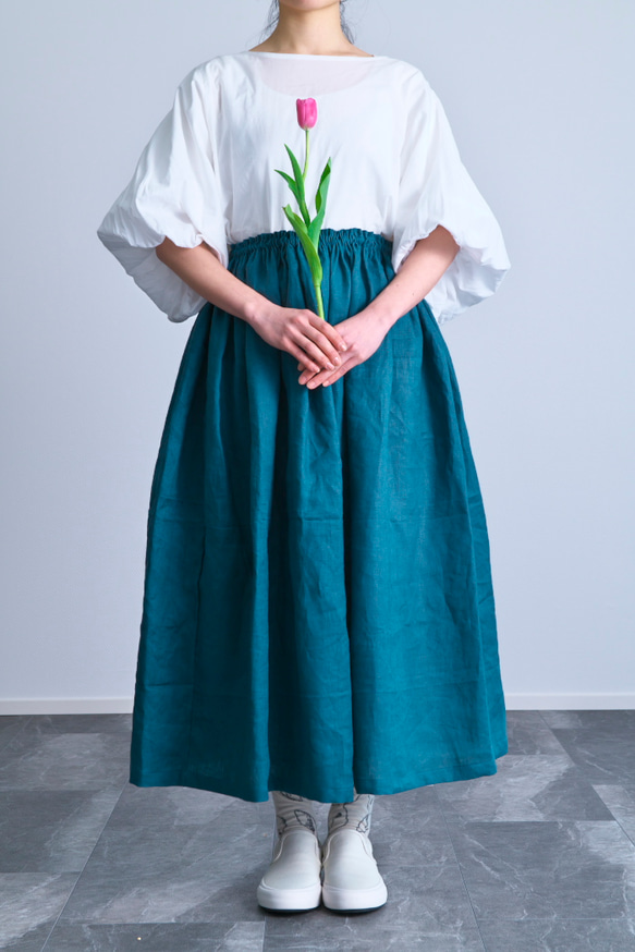《受注製作》ビリジアングリーンリネン100%ギャザーたっぷりスカート　両ポケット付選択で送料無料 1枚目の画像