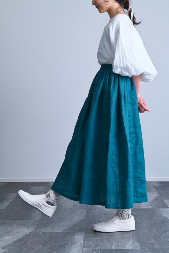 《受注製作》ビリジアングリーンリネン100%ギャザーたっぷりスカート　両ポケット付選択で送料無料 4枚目の画像