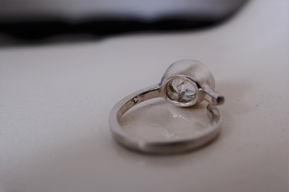 in quartz ring 4枚目の画像