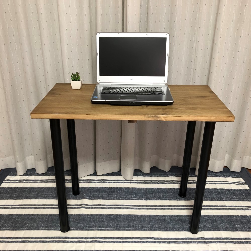 アイアンテーブル・アンティーク風・カフェ風・キッチンテーブル＜Ｎｏ.192＞