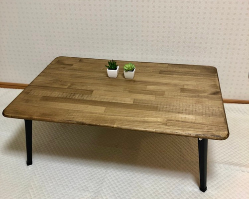 杉無垢材の折りたたみテーブル【ハンドメイド家具】　角・側面丸面加工 杉無垢材の折りたたみテーブル【ハンドメイド家具】 角・側面丸面加工