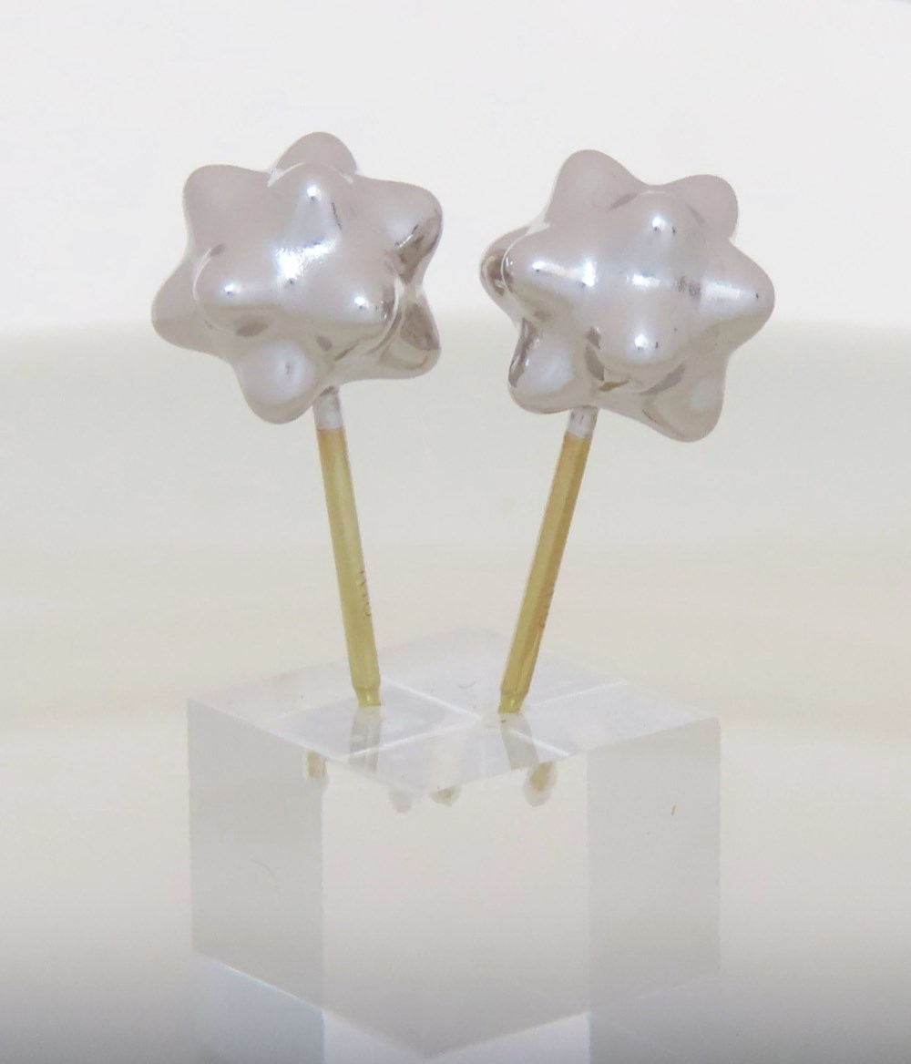 シルバー金平糖ピアス（ロジウムコ－ティング）１８金ポスト