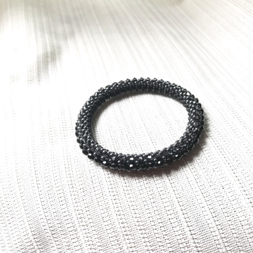 スワロフスキーバングル ホワイト バングル・リストバンド beads スワロフスキーバングル ホワイト バングル・リストバンド beads