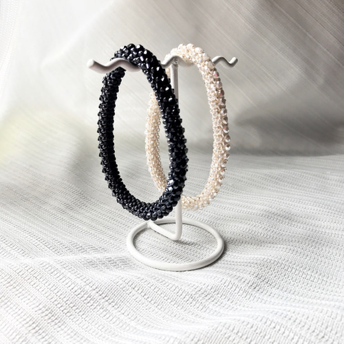 スワロフスキーバングル ホワイト バングル・リストバンド beads スワロフスキーバングル ホワイト バングル・リストバンド beads